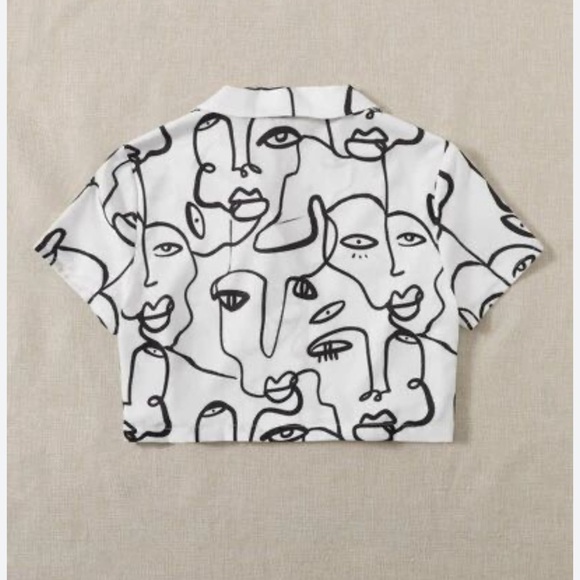 Shein Essnce Figure Graphic Cropped Button Front Shirt 💕 - Picture 3 of 3